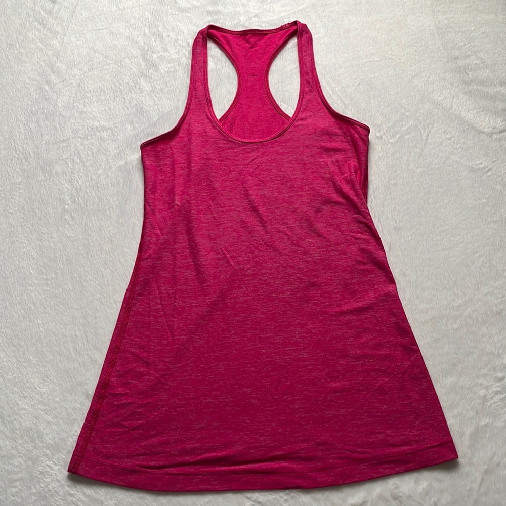 Lululemon athletic hot pink tank top size 4
